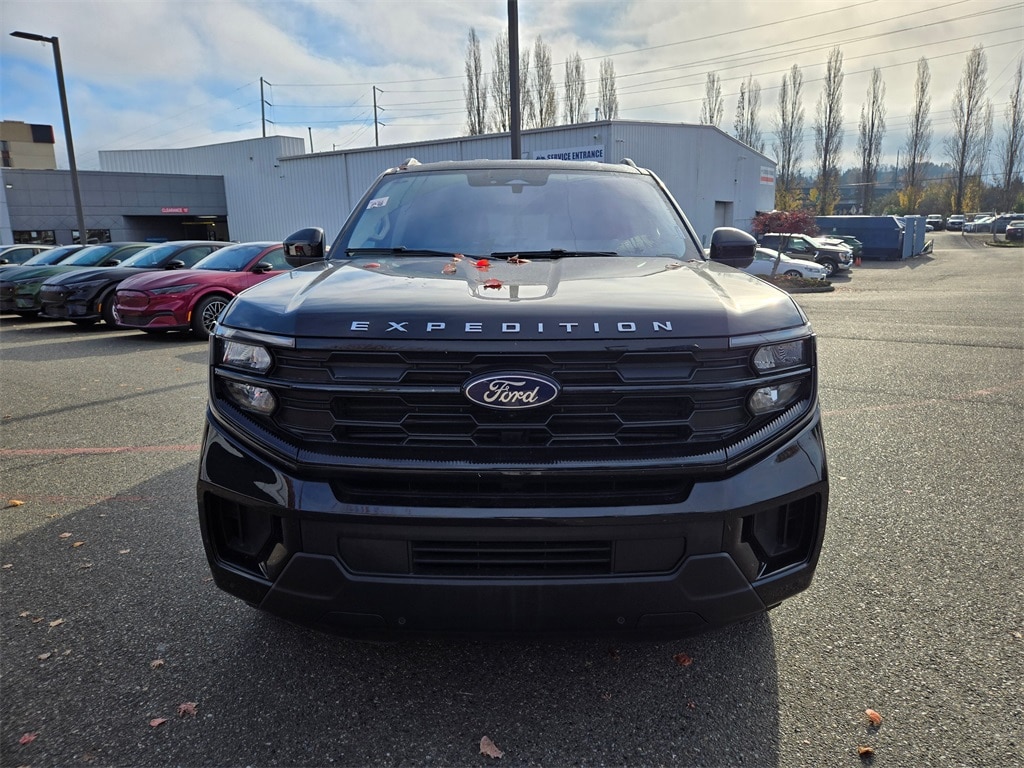 Used 2025 Ford Expedition Max Active SUV