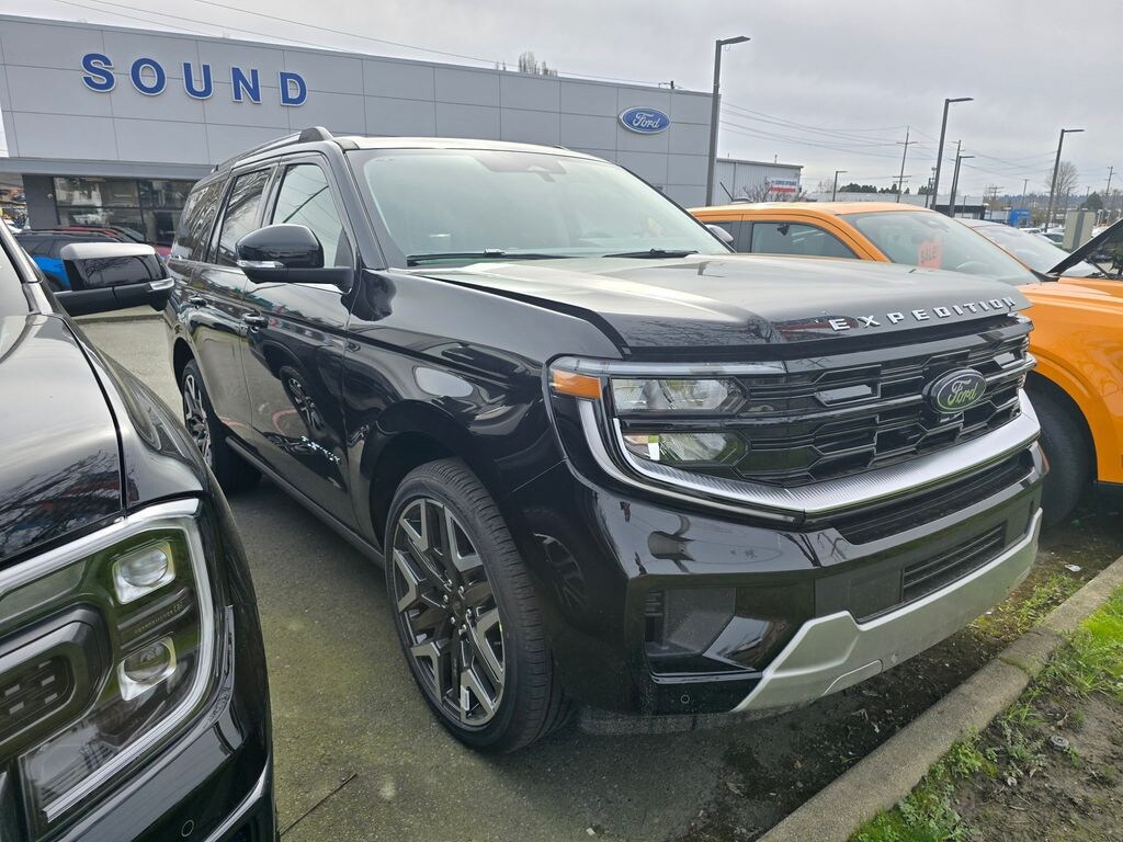 New 2026 Ford Expedition Platinum SUV