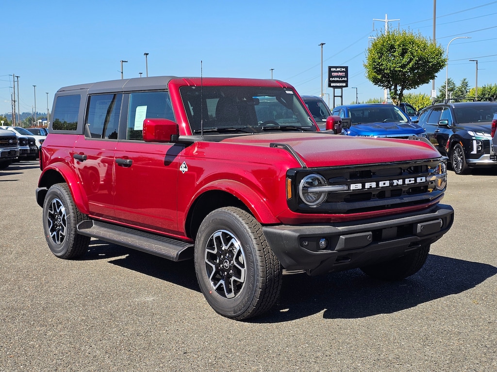 New 2026 Ford Bronco Outer Banks UT