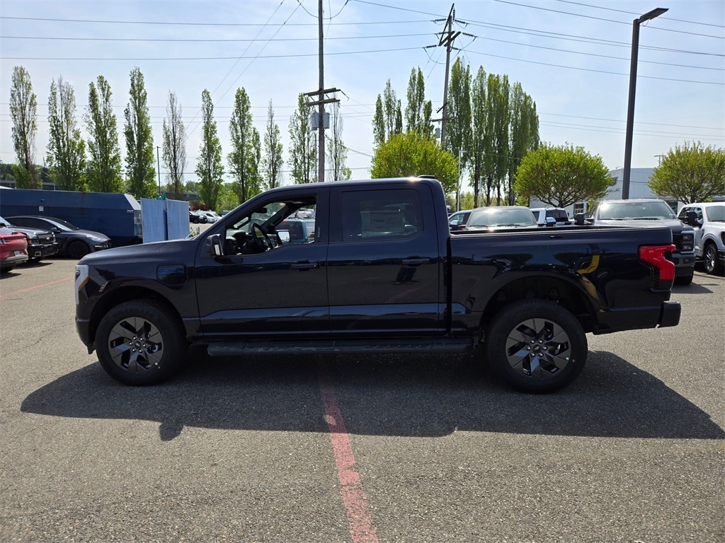 2025 Ford F-150 Lightning Lariat - Photo 8