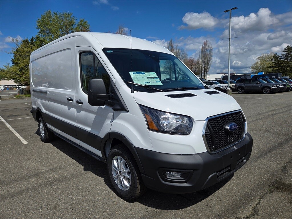2025 Ford Transit photo 2