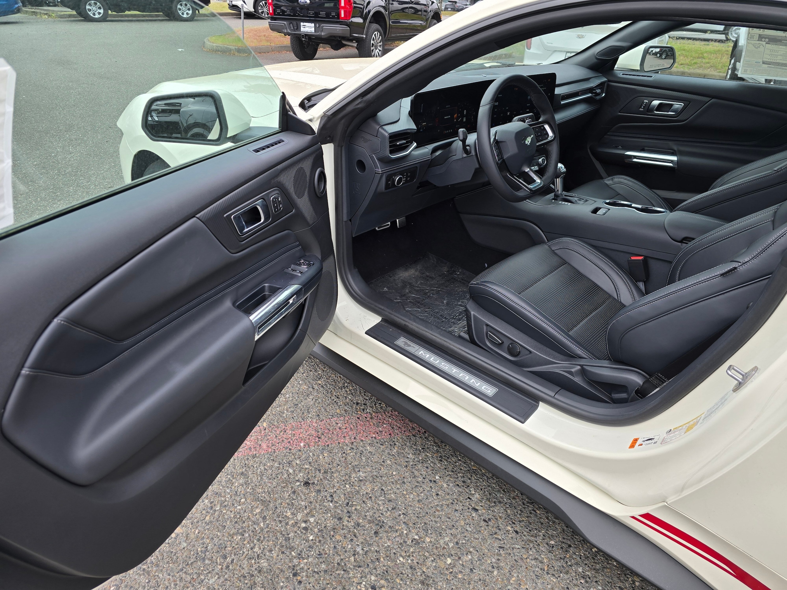2025 Ford Mustang GT Premium Fastback - Photo 10