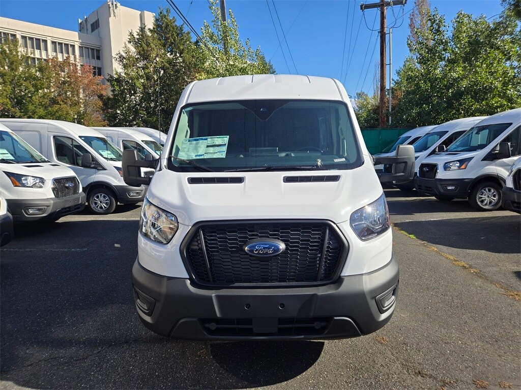 2025 Ford Transit photo 2