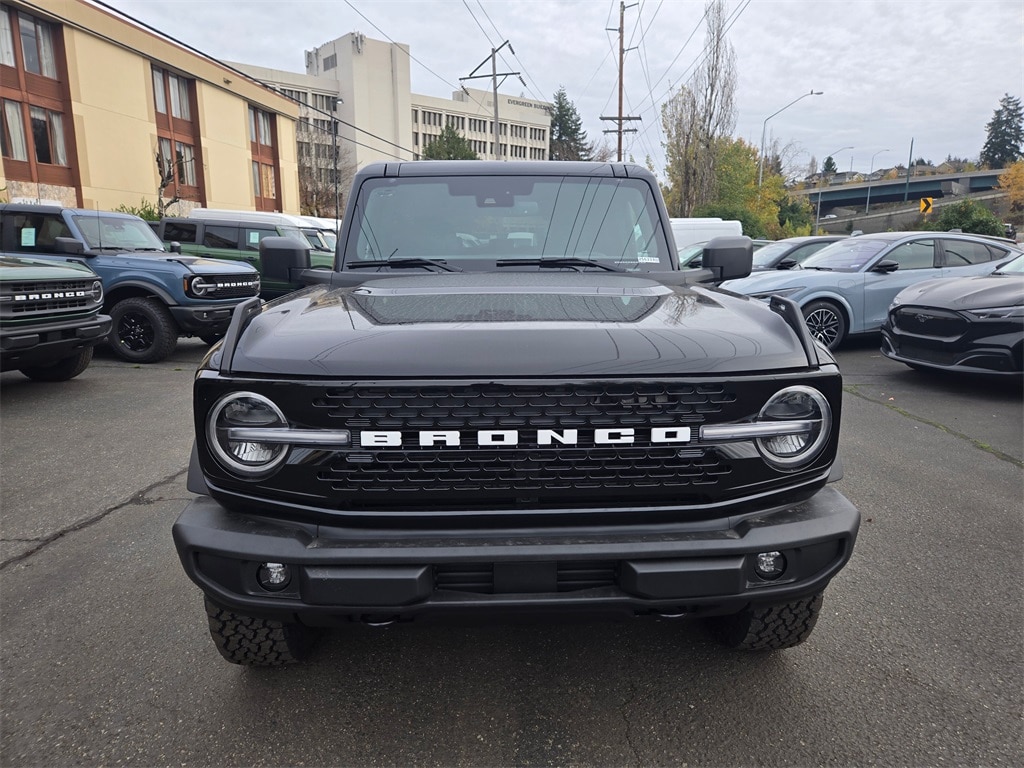 New 2025 Ford Bronco Outer Banks SUV