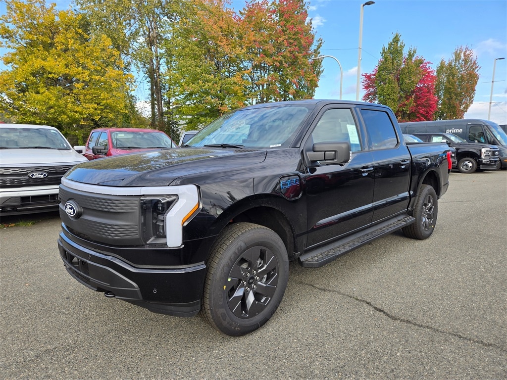 New 2025 Ford F-150 Lightning Flash TRUCK