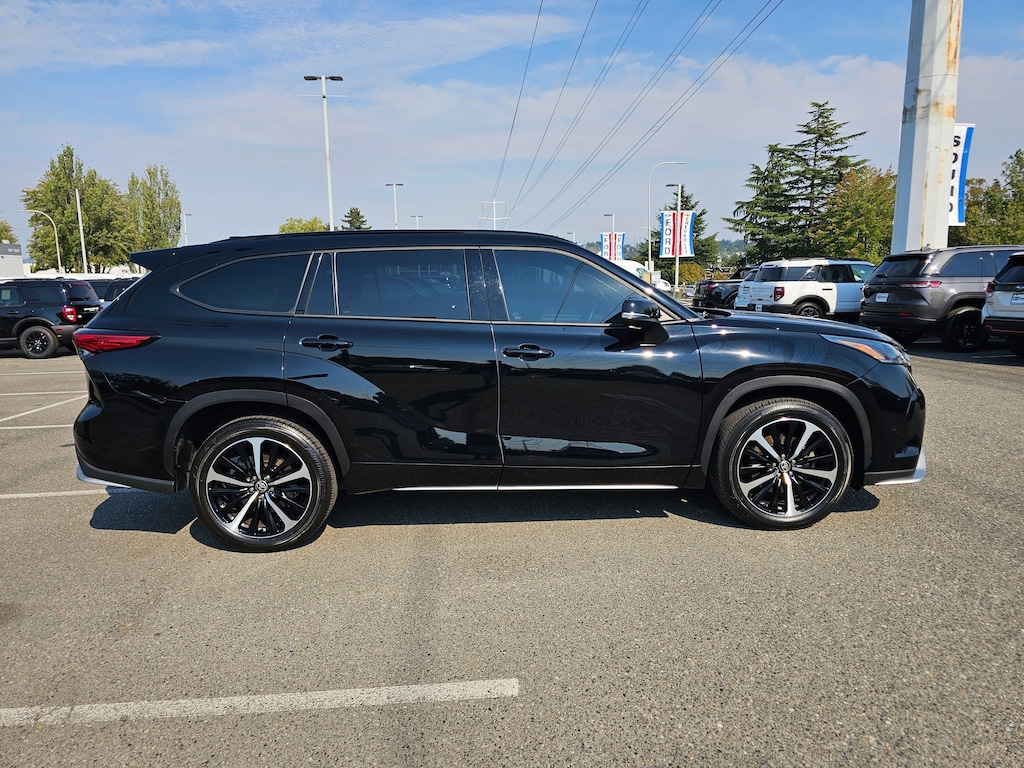 Used 2022 Toyota Highlander XSE WG