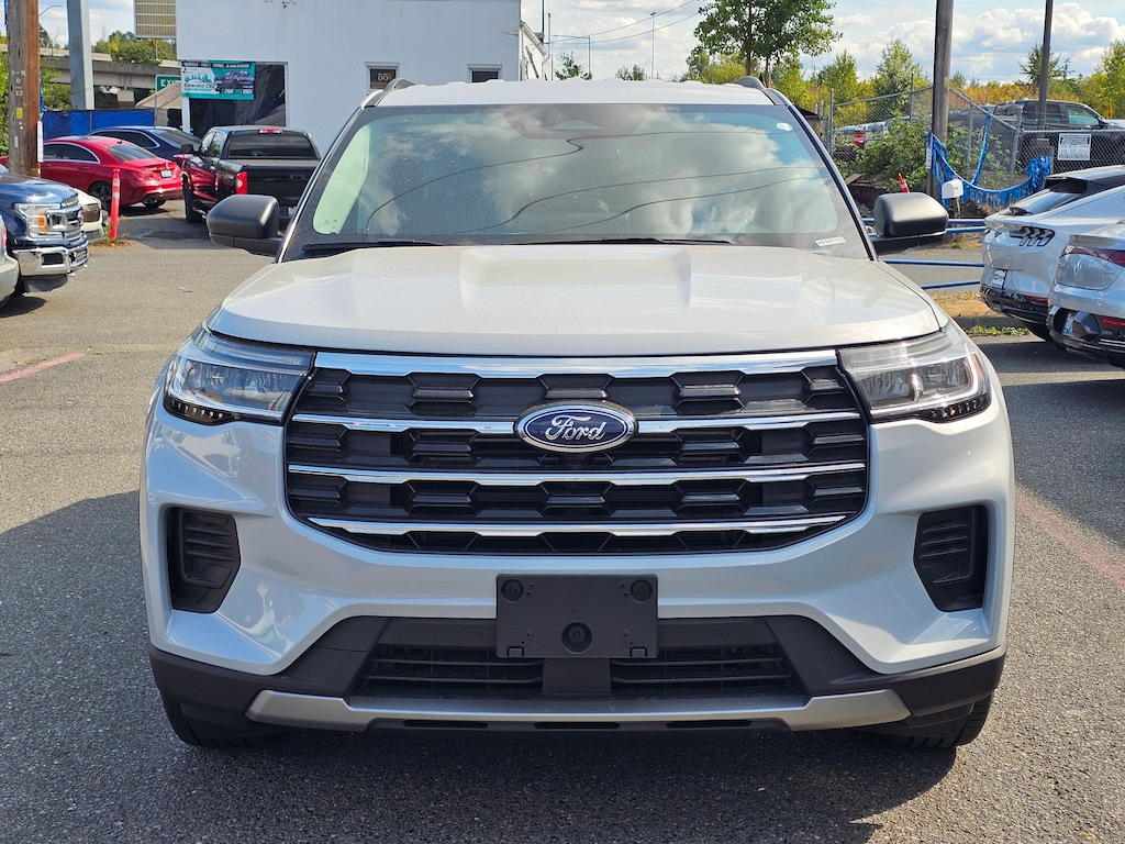 New 2026 Ford Explorer Active UT