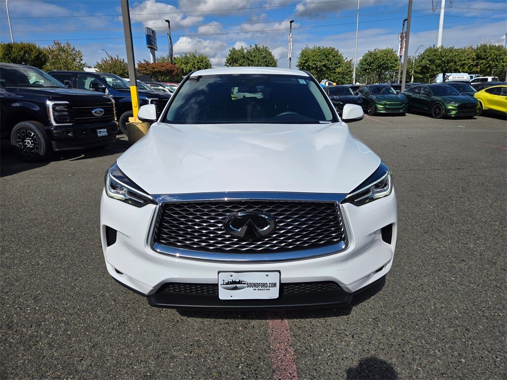 2022 Infiniti QX50 PURE photo 2
