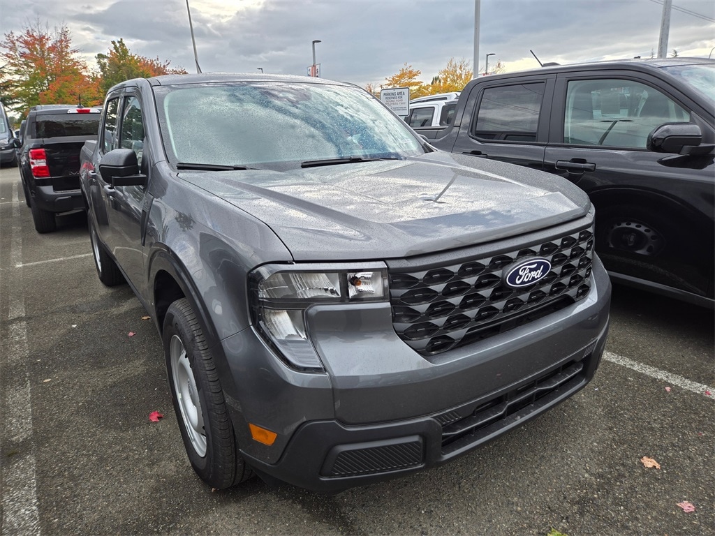 New 2025 Ford Maverick XL Truck