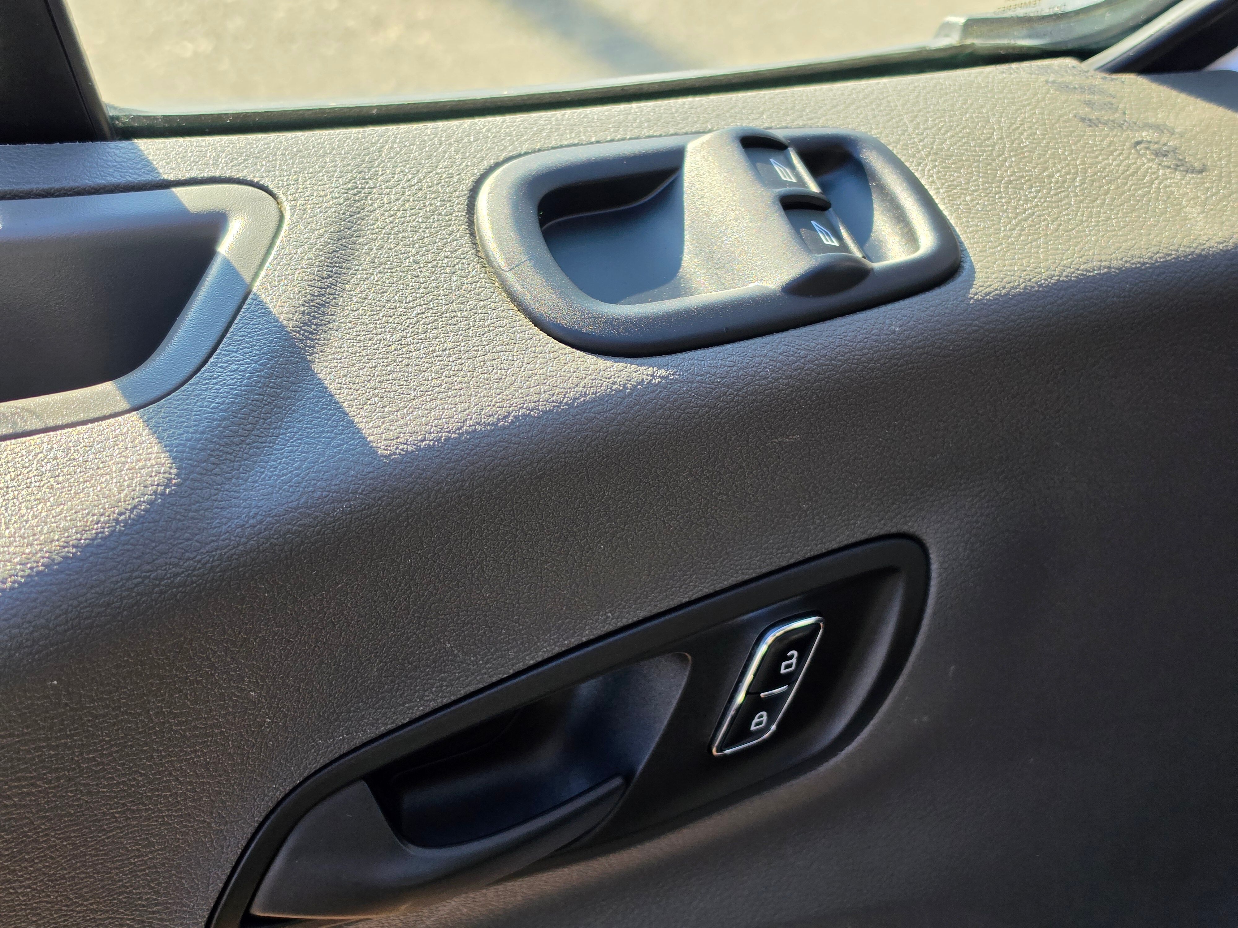2024 Ford Transit Passenger Van XLT - Photo 22