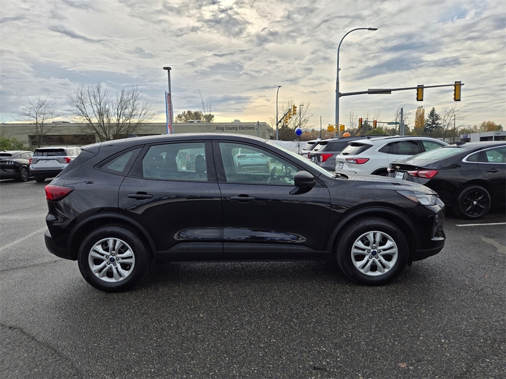 Used 2023 Ford Escape Base SUV