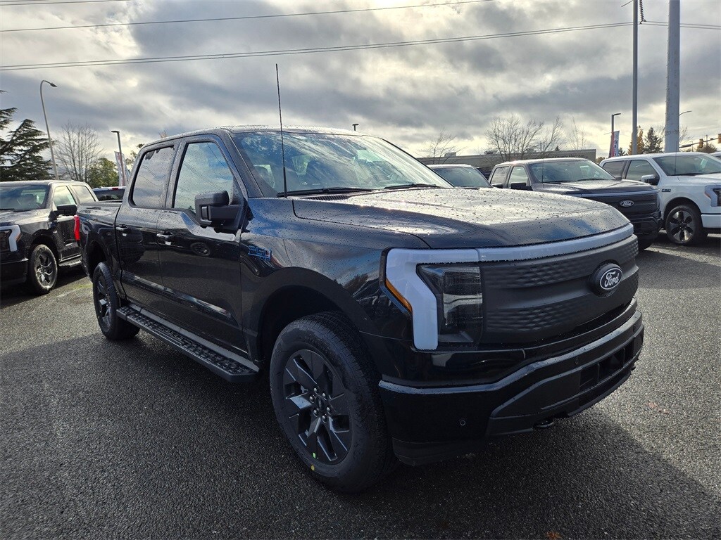 New 2025 Ford F-150 Lightning Flash TRUCK