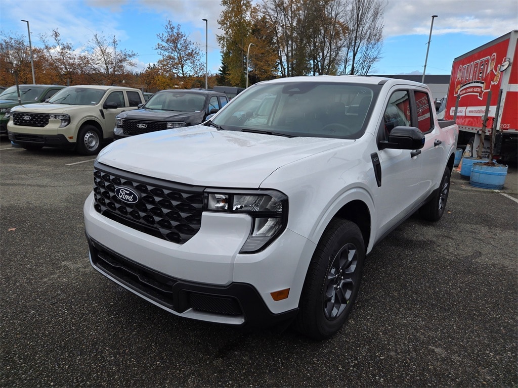 2025 Ford Maverick XLT's photo