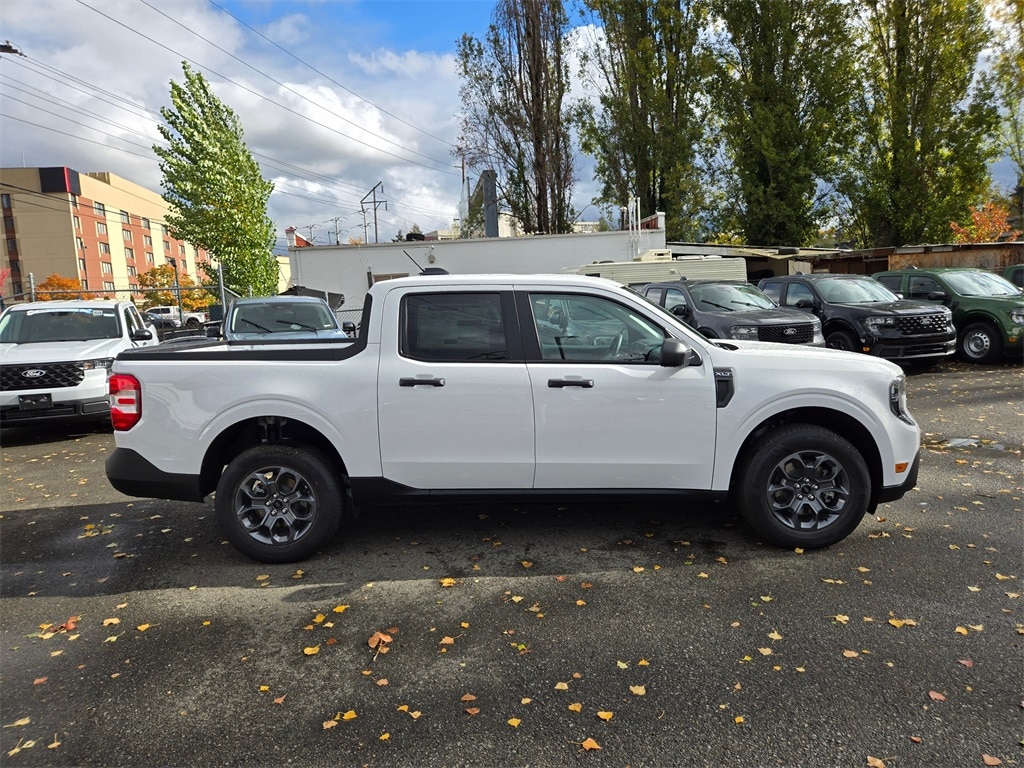 New 2025 Ford Maverick XLT Truck