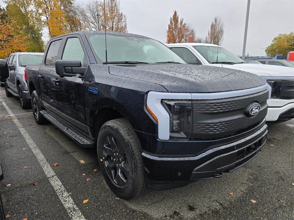 New 2025 Ford F-150 Lightning Flash TRUCK