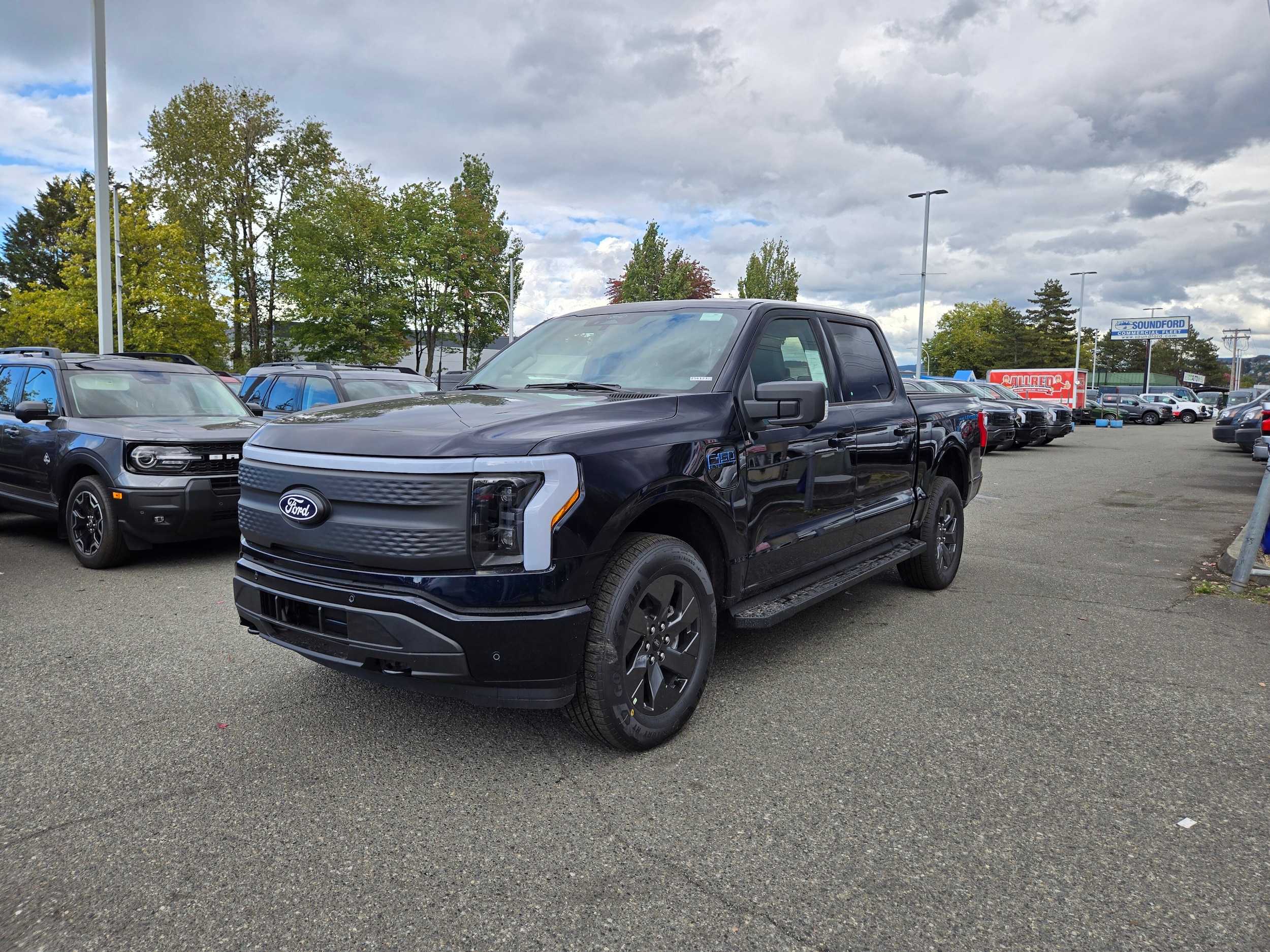 2025 Ford F-150 Lightning
