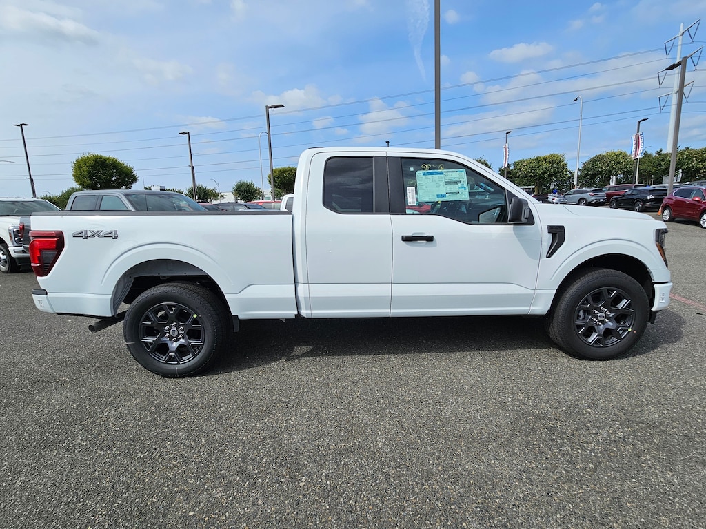 New 2026 Ford F-150 STX PU