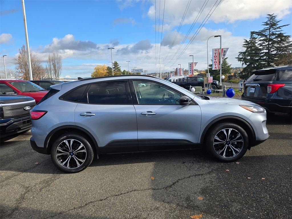 Used 2022 Ford Escape SEL SUV