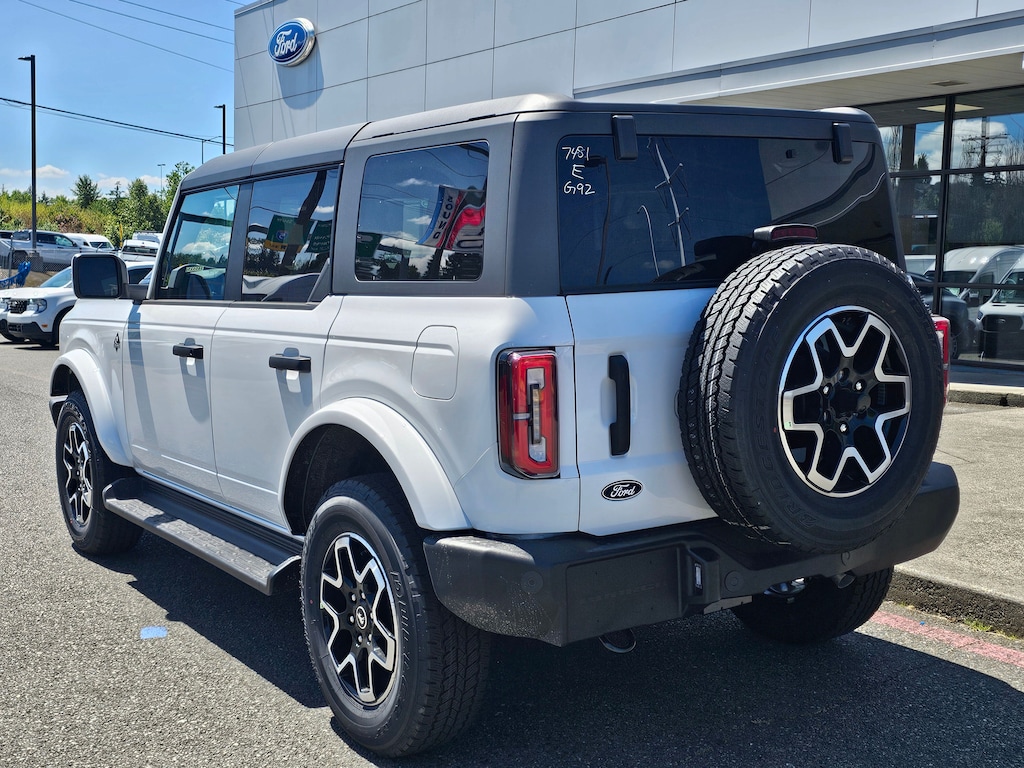 New 2026 Ford Bronco Outer Banks UT