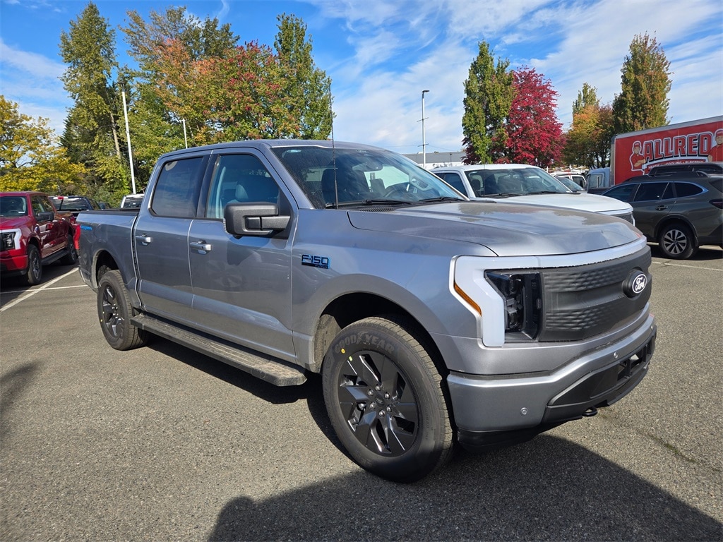 New 2025 Ford F-150 Lightning Flash TRUCK