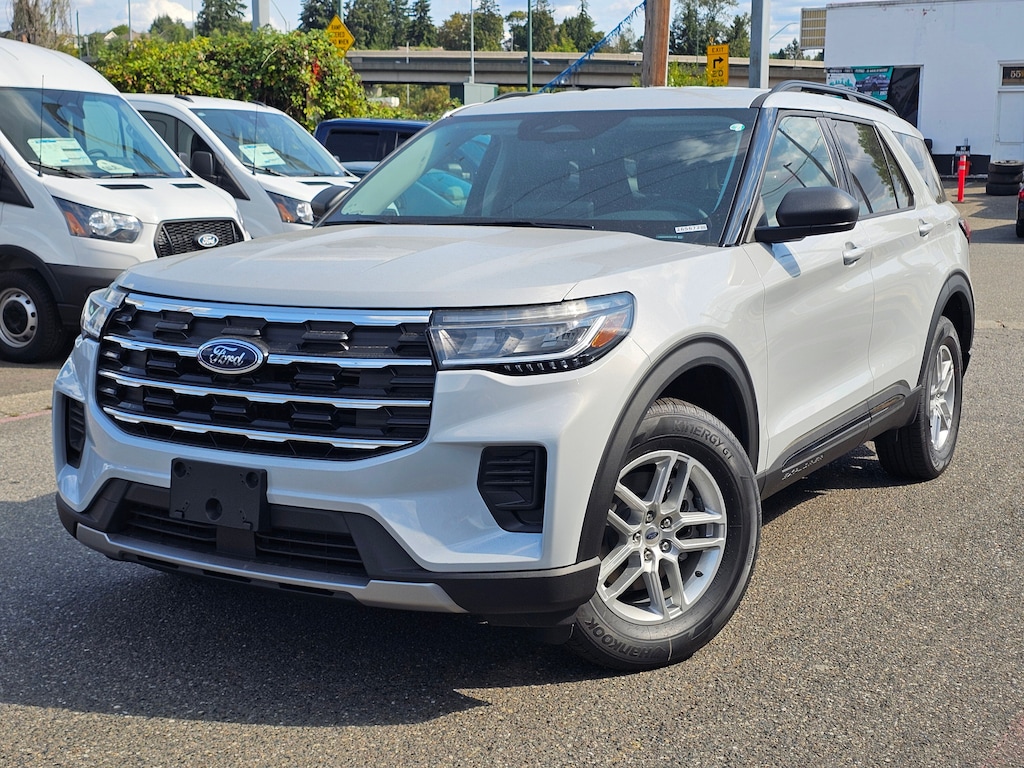 New 2026 Ford Explorer Active UT