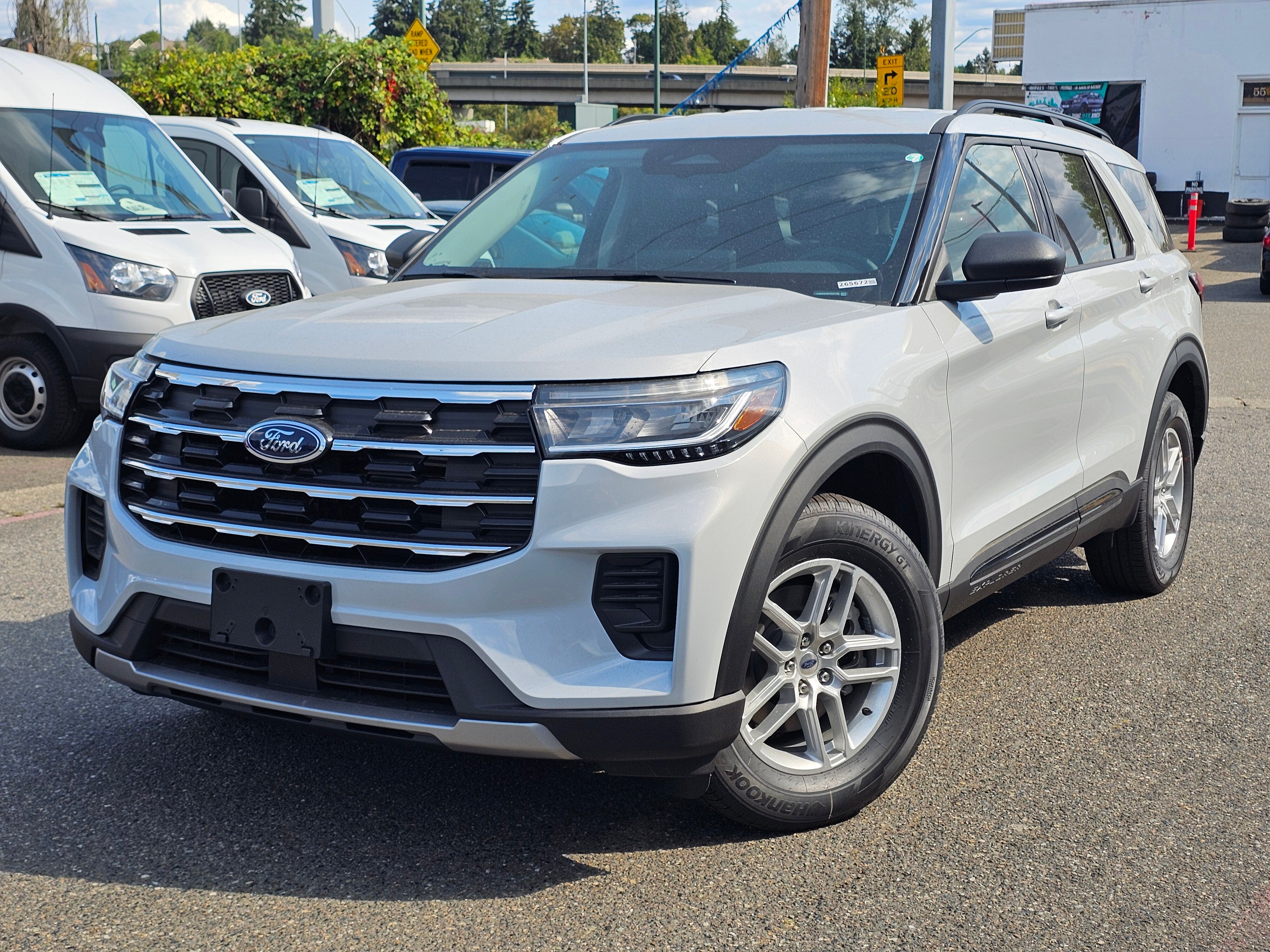 2026 Ford Explorer Active UT