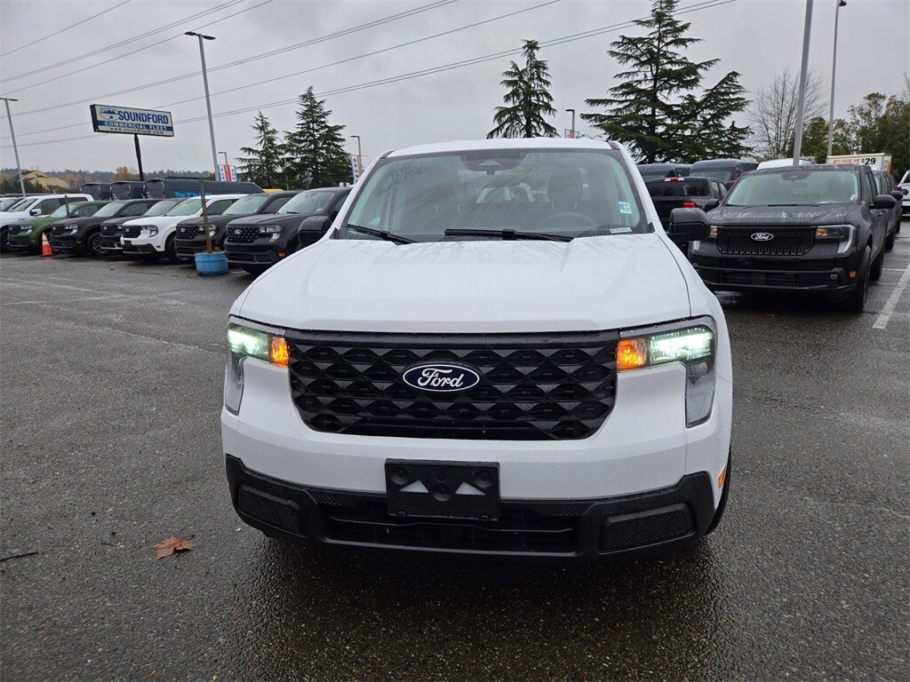 2025 Ford Maverick XL photo 2