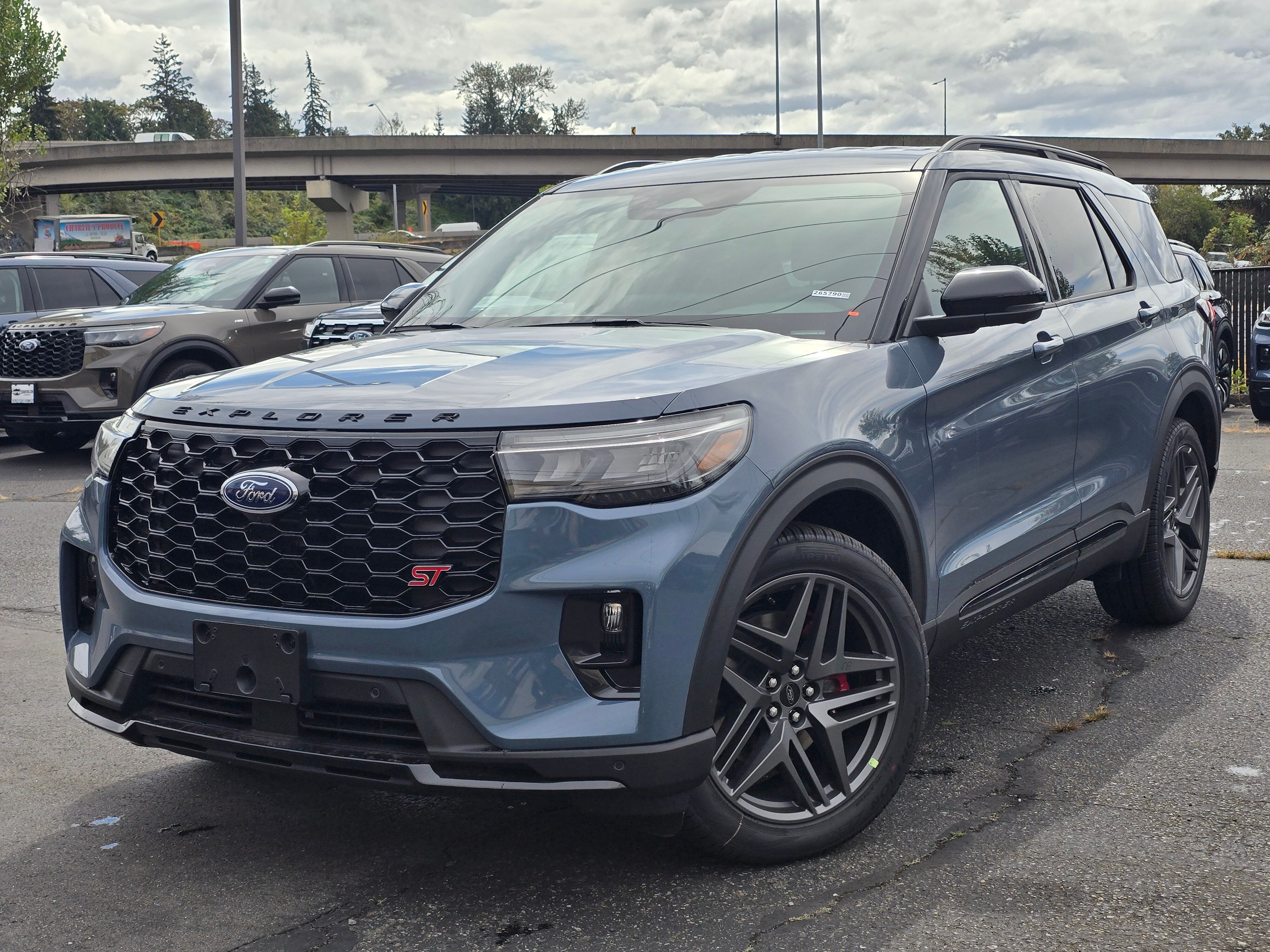  Ford Explorer