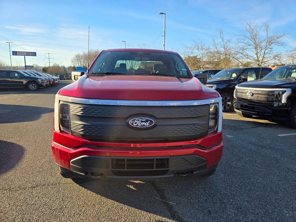 New 2025 Ford F-150 Lightning Flash TRUCK