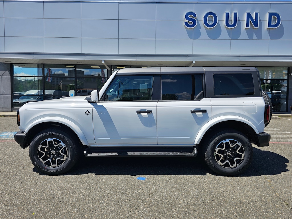 New 2026 Ford Bronco Outer Banks UT
