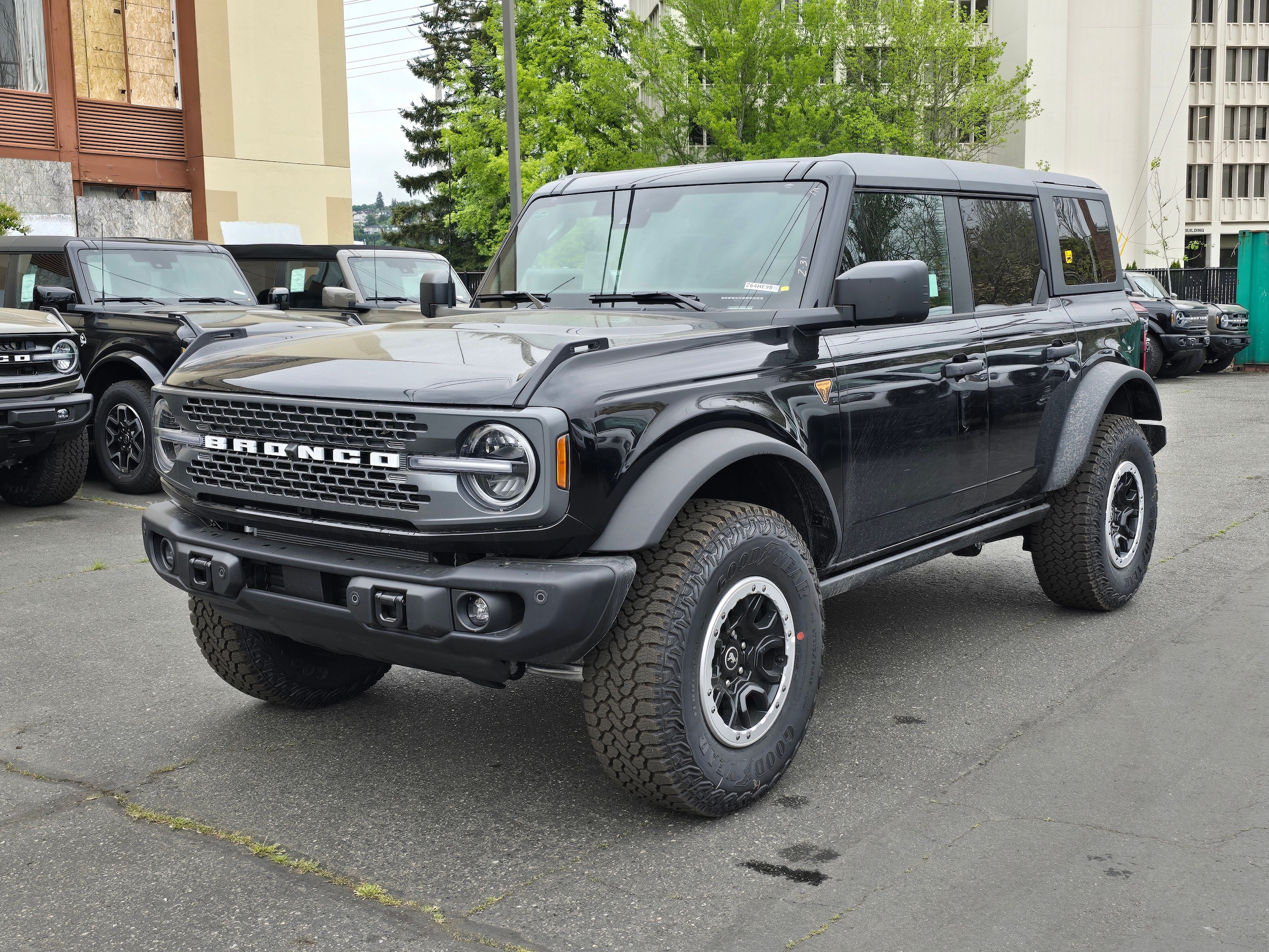 2026 Ford Bronco Badlands 4x4's photo