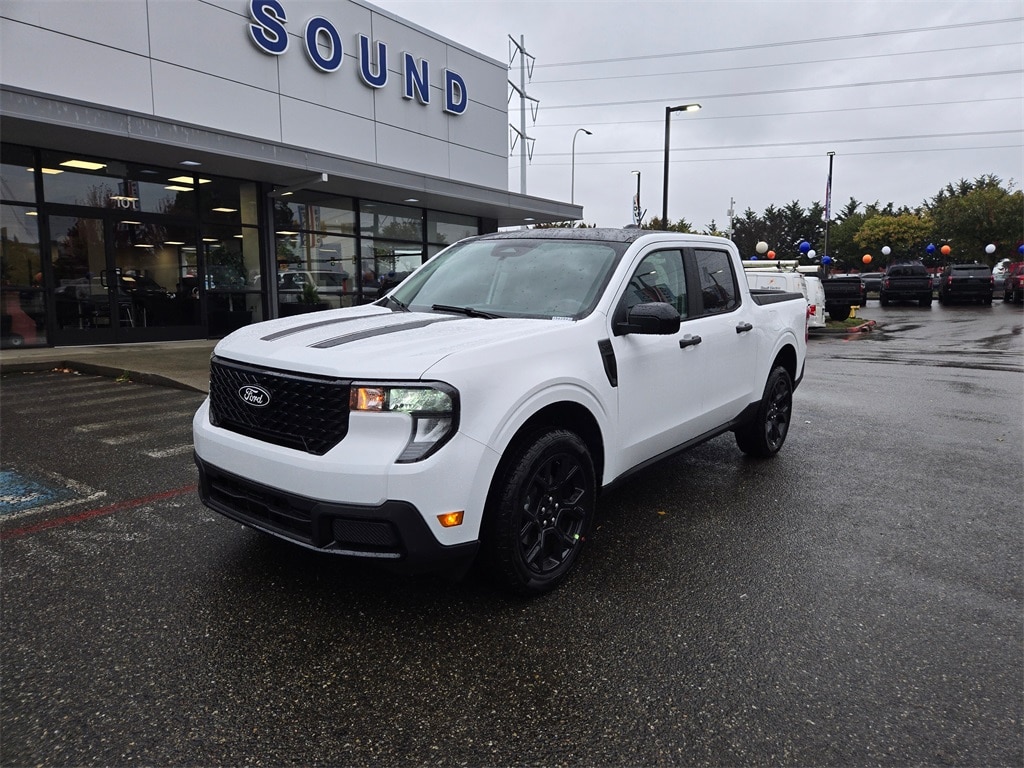 New 2025 Ford Maverick XLT Truck
