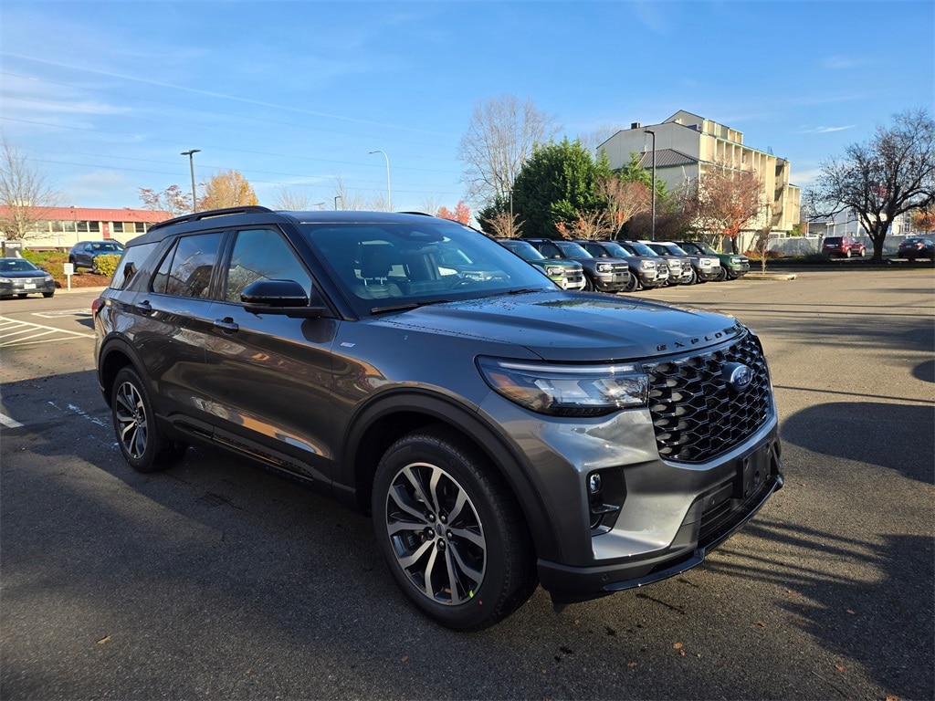 New 2026 Ford Explorer ST-Line SUV
