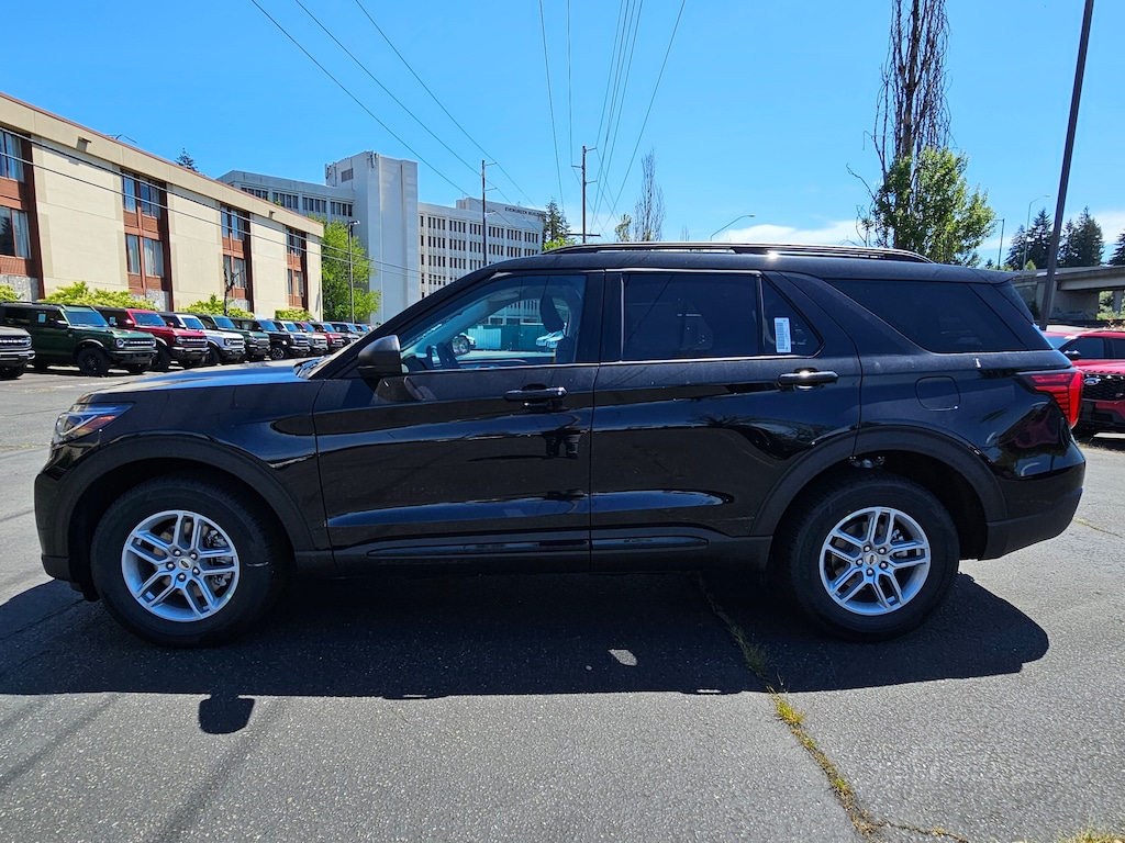 New 2026 Ford Explorer Active UT