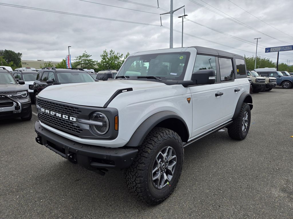 2025 Ford Bronco Badlands 4x4's photo