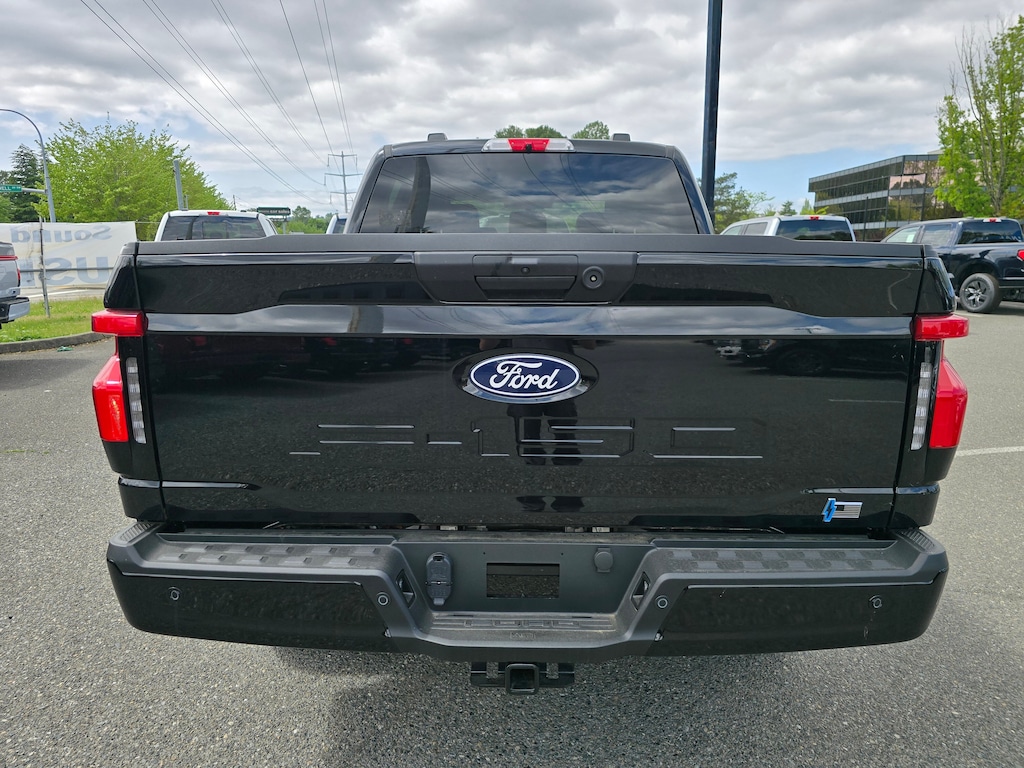 New 2025 Ford F-150 Lightning Flash PU