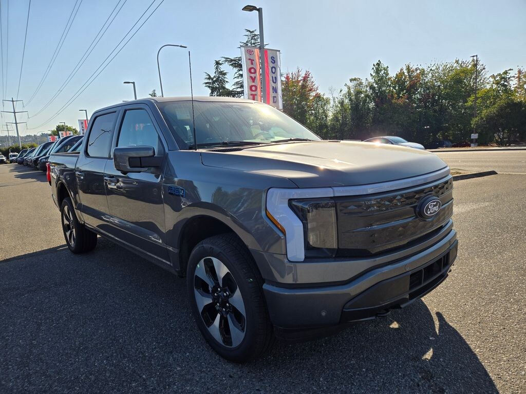 New 2025 Ford F-150 Lightning Platinum TRUCK