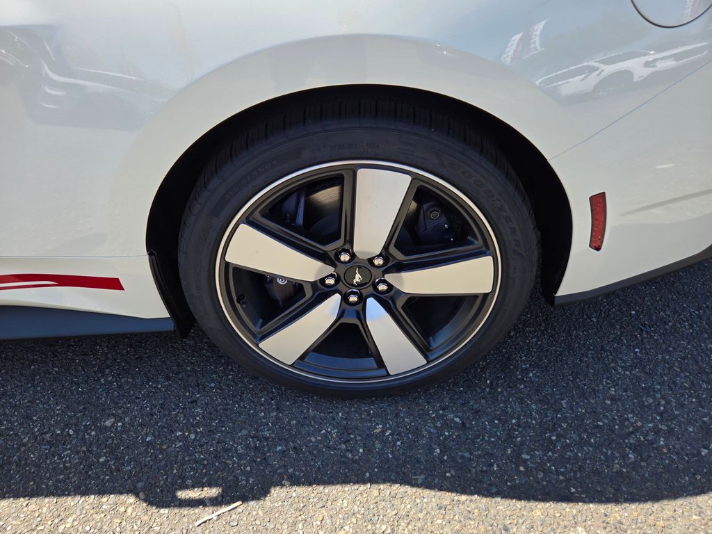 2025 Ford Mustang GT Premium Fastback - Photo 9