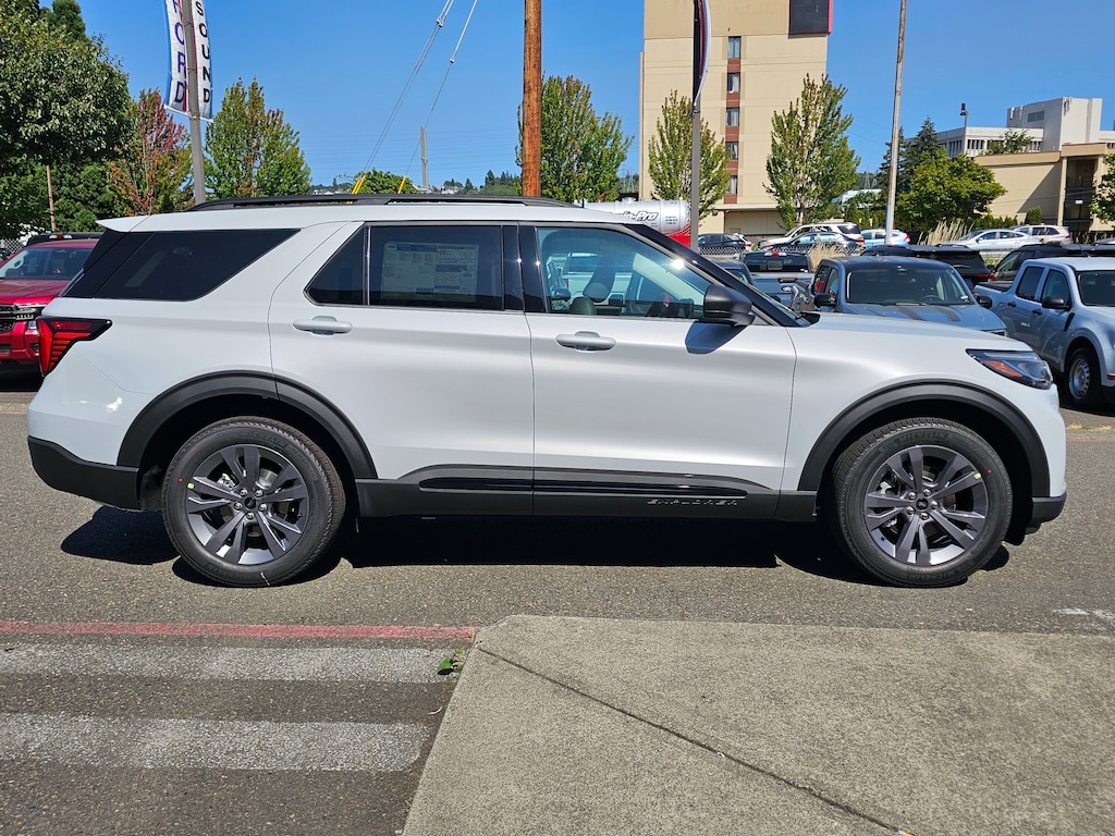 New 2026 Ford Explorer Active UT