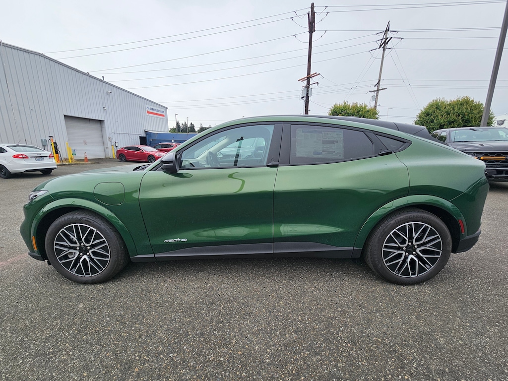 New 2026 Ford Mustang Mach-E Premium UT