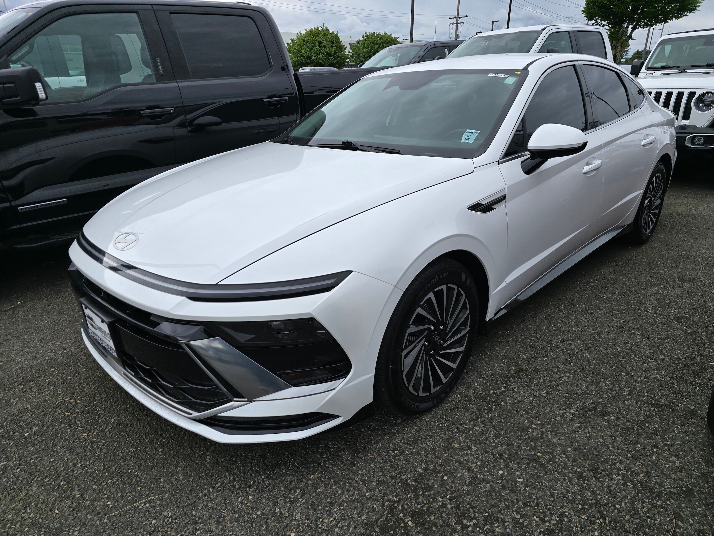 2024 Hyundai Sonata SEL's photo