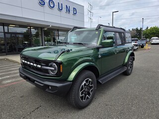 2025 Ford Bronco Outer Banks SUV