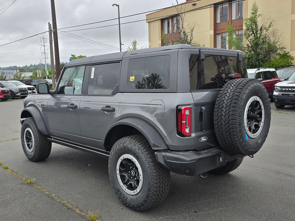 New 2026 Ford Bronco Badlands UT