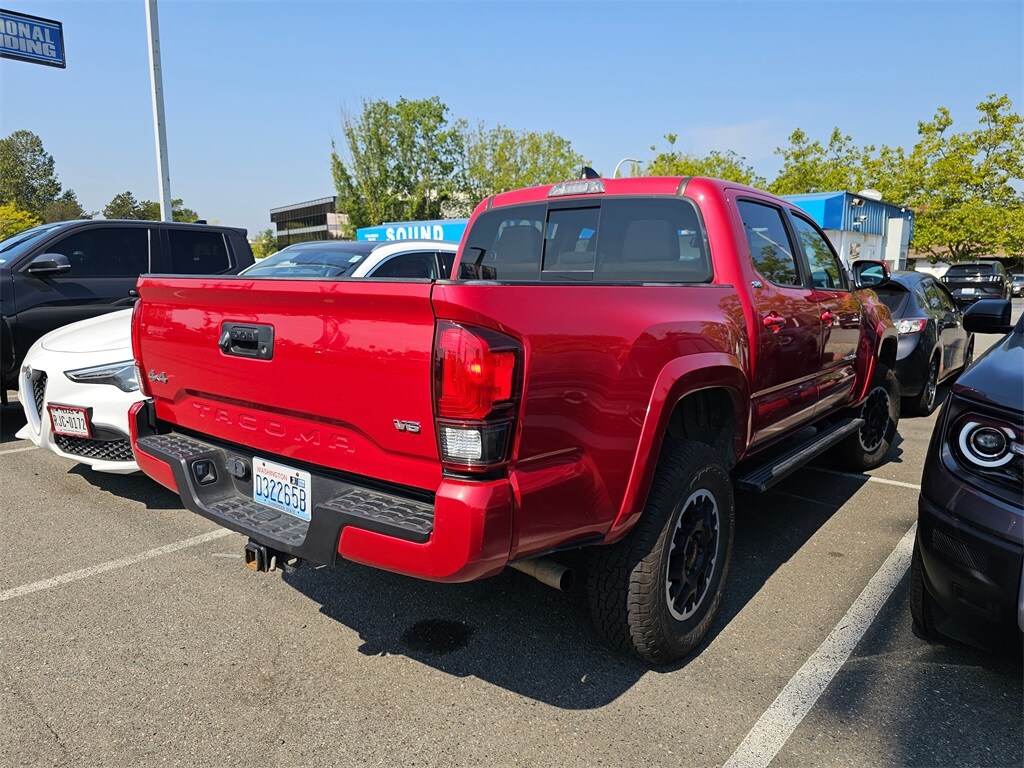 2021 Toyota Tacoma SR5 photo 4