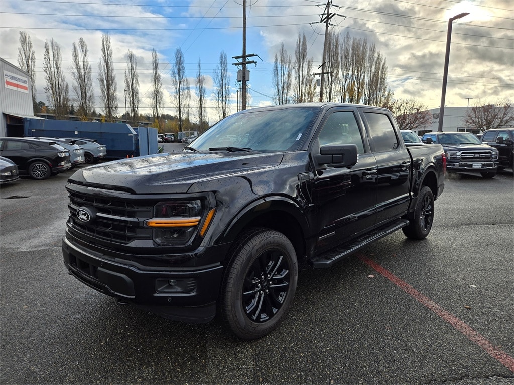 New 2025 Ford F-150 XLT Truck