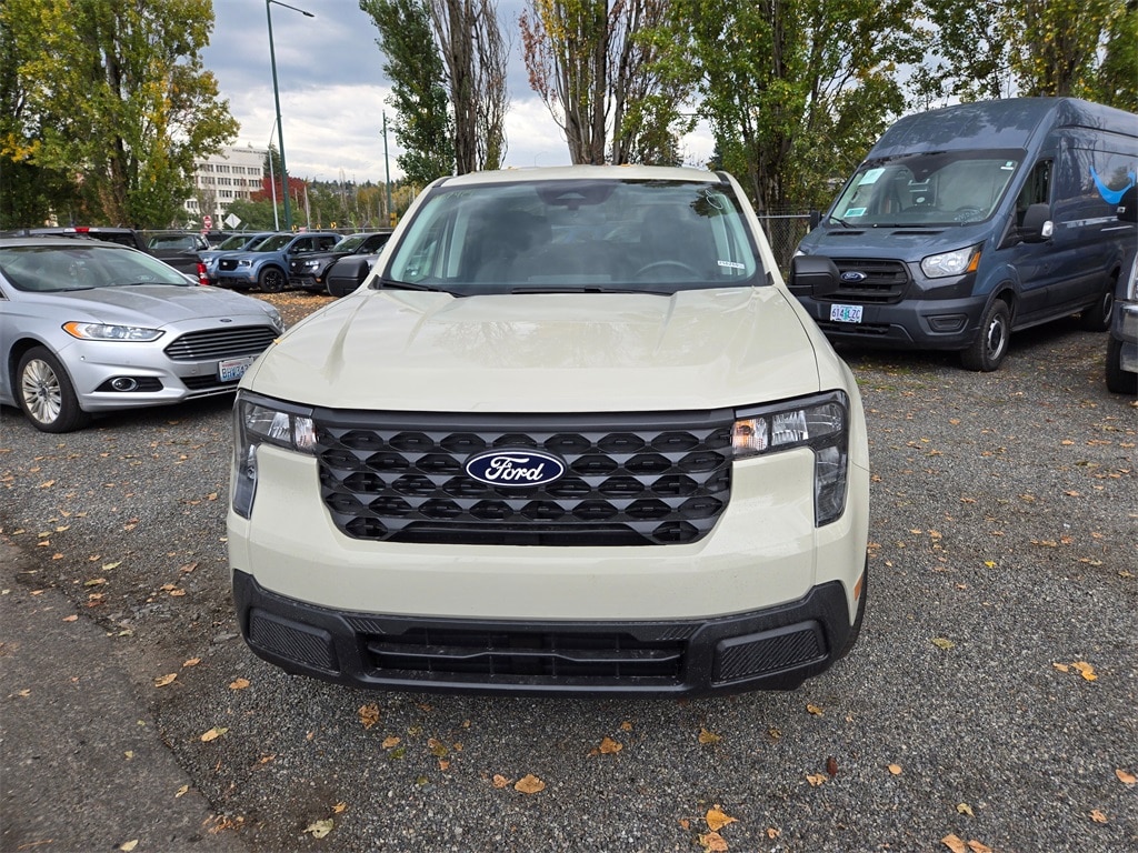 New 2025 Ford Maverick XL Truck