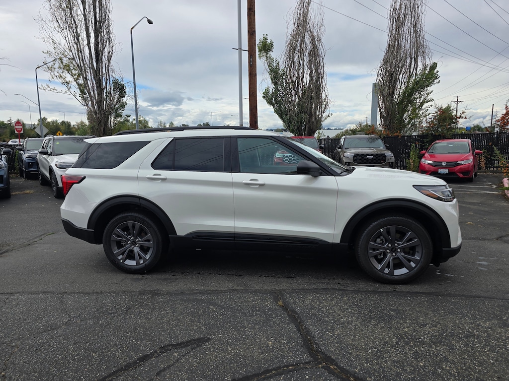 New 2026 Ford Explorer Active UT