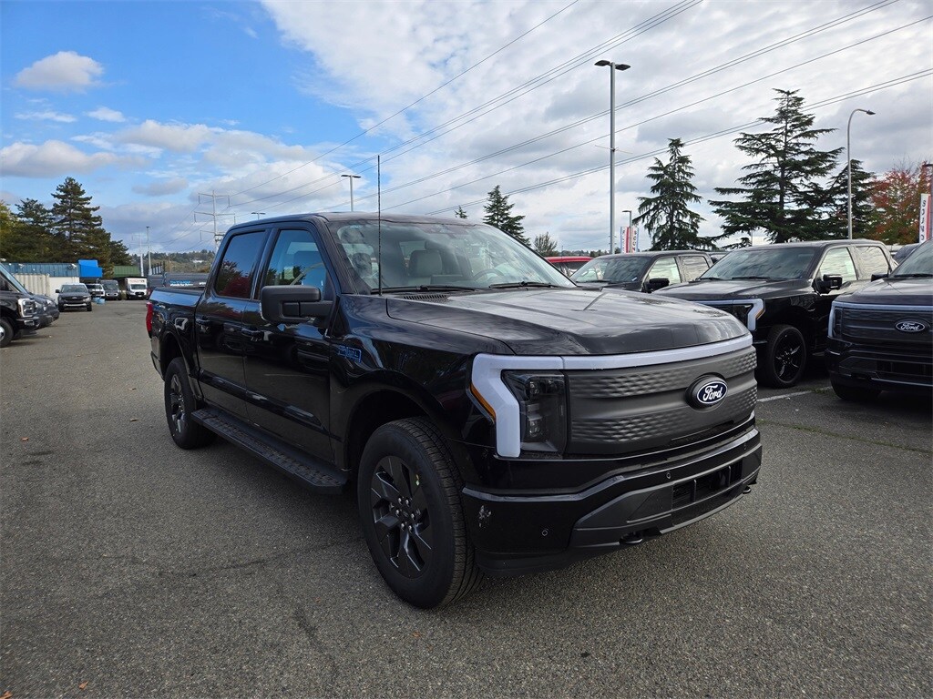 New 2025 Ford F-150 Lightning Flash TRUCK