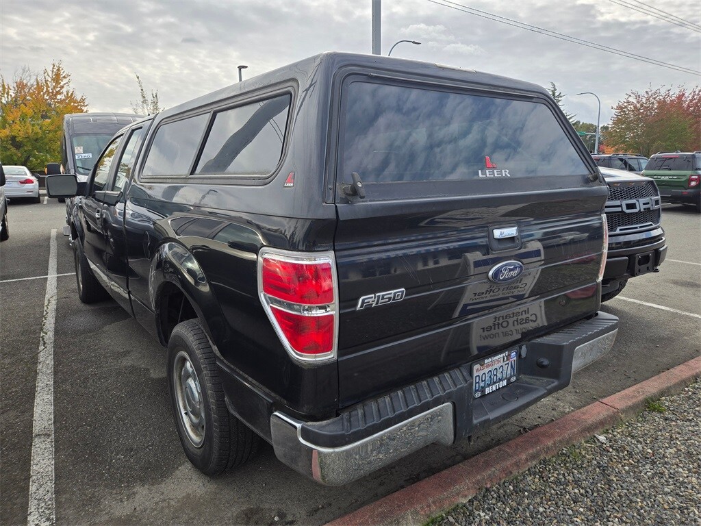 2010 Ford F-150 XL photo 2