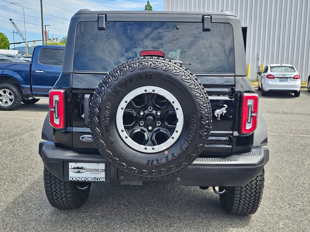 New 2025 Ford Bronco Badlands UT